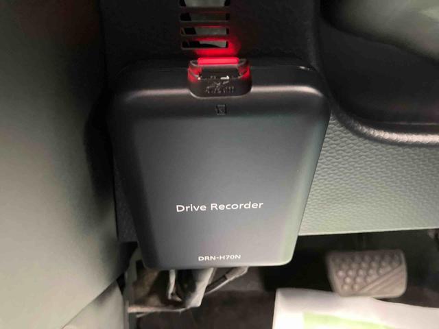 トールカスタムG走行距離無制限12ヶ月保証付き 点検記録簿 衝突被害軽減 追従クルコン フリーキー アイドリングS LEDヘッド オートハイビーム ミュージックプレイヤー接続可 ETC ナビ オートライト DVD(大分県)の中古車