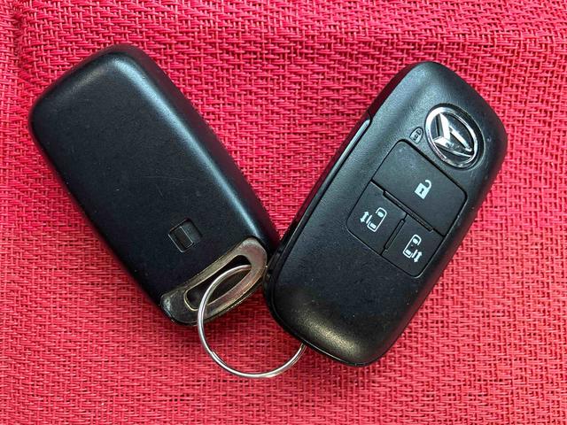 トールカスタムG走行距離無制限12ヶ月保証付き 点検記録簿 衝突被害軽減 追従クルコン フリーキー アイドリングS LEDヘッド オートハイビーム ミュージックプレイヤー接続可 ETC ナビ オートライト DVD(大分県)の中古車