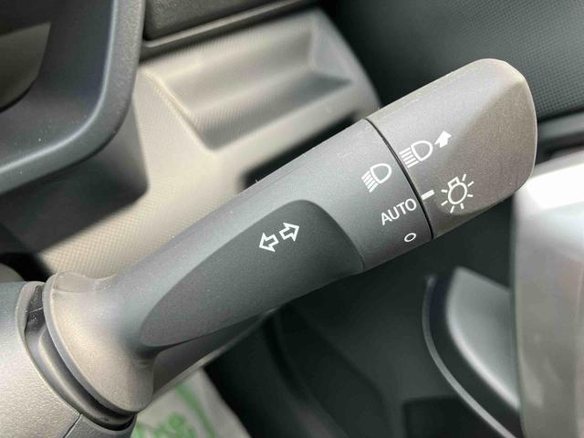 ロッキーＸ　ＨＥＶ　ワンオーナー走行距離無制限１２ヶ月保証付き　盗難防止装置　キーレス　ＬＥＤヘッドライト　レーンアシスト　記録簿　バックカメラ　オートライト　アルミホイール　衝突安全ボディ　オートＬＥＤ　スマキー　ワンオーナー車（大分県）の中古車