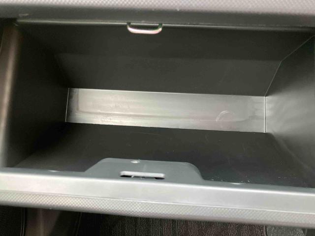 ロッキーＸ　ＨＥＶ　ワンオーナー走行距離無制限１２ヶ月保証付き　盗難防止装置　キーレス　ＬＥＤヘッドライト　レーンアシスト　記録簿　バックカメラ　オートライト　アルミホイール　衝突安全ボディ　オートＬＥＤ　スマキー　ワンオーナー車（大分県）の中古車