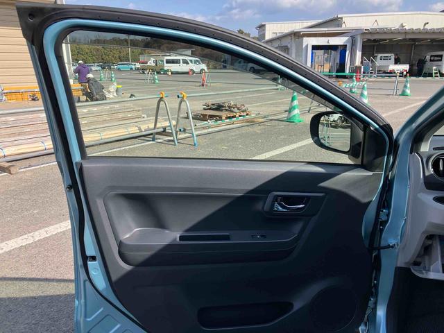 ミライースＸ　ＳＡIII　ワンオーナー走行距離無制限１２ヶ月保証付き　オートＬＥＤ　運転席エアバック　車線逸脱防止　キ−レス　イモビライザー　ワンオーナー車　アイドリングＳ　ＶＳＣ　記録簿あり　バックカメラ付き　ＡＢＳ　オートライト（大分県）の中古車