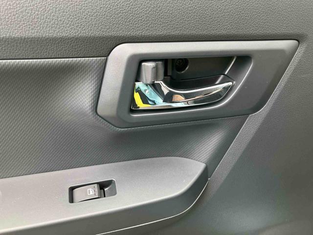 ミライースＸ　ＳＡIII　ワンオーナー走行距離無制限１２ヶ月保証付き　オートＬＥＤ　運転席エアバック　車線逸脱防止　キ−レス　イモビライザー　ワンオーナー車　アイドリングＳ　ＶＳＣ　記録簿あり　バックカメラ付き　ＡＢＳ　オートライト（大分県）の中古車