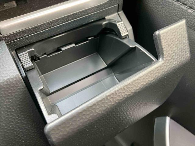 トールカスタムＧ　ターボ　ワンオーナー走行距離無制限１２ヶ月保証付き　左右パワースライドドア　衝突回避支援システム　バックモニター　キーフリーキー　禁煙　ＬＥＤ　車線逸脱警報　エコアイドル　Ａライト　ＴＶ　ＵＳＢ　アルミホイール　記録簿（大分県）の中古車