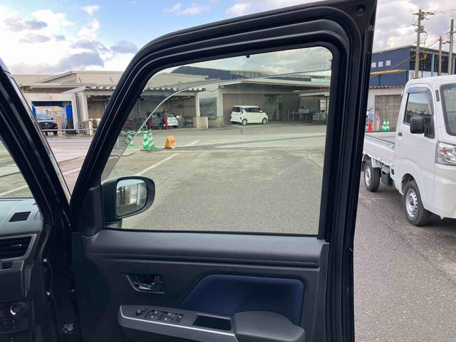 トールカスタムＧ　ターボ　ワンオーナー走行距離無制限１２ヶ月保証付き　左右パワースライドドア　衝突回避支援システム　バックモニター　キーフリーキー　禁煙　ＬＥＤ　車線逸脱警報　エコアイドル　Ａライト　ＴＶ　ＵＳＢ　アルミホイール　記録簿（大分県）の中古車