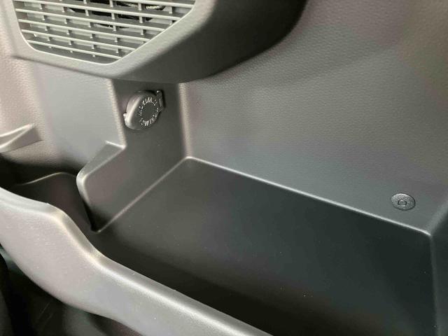 トールカスタムＧ　ターボ　ワンオーナー走行距離無制限１２ヶ月保証付き　左右パワースライドドア　衝突回避支援システム　バックモニター　キーフリーキー　禁煙　ＬＥＤ　車線逸脱警報　エコアイドル　Ａライト　ＴＶ　ＵＳＢ　アルミホイール　記録簿（大分県）の中古車