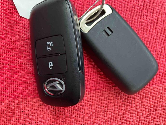 タントＸ　ワンオーナー走行距離無制限１２ヶ月保証付き　アイストップ　ＬＫＡ　シートヒータ　セキュリティ　禁煙　スマキー　点検記録簿　オートＬＥＤ　１オーナー　衝突安全ボディ　ＬＥＤ　両側スライド片側電動　オートライト（大分県）の中古車