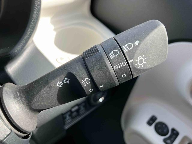 ムーヴキャンバスストライプスＧ　ワンオーナー走行距離無制限１２ヶ月保証付き　車線逸脱　Ｂｌｕｅｔｏｏｔｈオーディオ　ＵＳＢ入力　アイスト　インテリキー　Ｂモニター　シートヒータ　禁煙　イモビライザー　衝突安全ボディ　キーフリー　ＬＥＤライト（大分県）の中古車