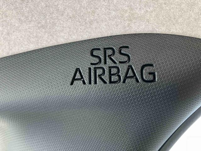 ムーヴキャンバスストライプスＧ　ワンオーナー走行距離無制限１２ヶ月保証付き　車線逸脱　Ｂｌｕｅｔｏｏｔｈオーディオ　ＵＳＢ入力　アイスト　インテリキー　Ｂモニター　シートヒータ　禁煙　イモビライザー　衝突安全ボディ　キーフリー　ＬＥＤライト（大分県）の中古車