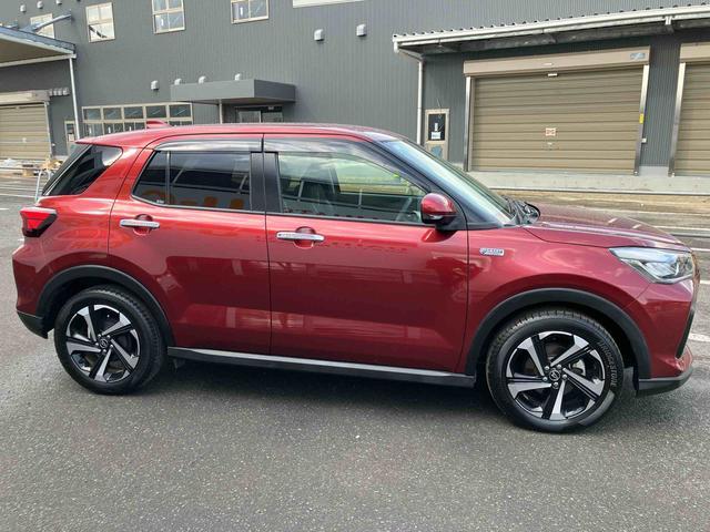 ロッキープレミアムＧ　ＨＥＶ走行距離無制限１２ヶ月保証付き　レーダクルーズ　Ｂｌｕｅｔｏｏｔｈ対応　セキュリティアラーム　ＵＳＢ接続　ＬＥＤヘッドランプ　禁煙　キーフリーシステム　オートハイビーム　アルミホイール　ＬＫＡ　記録簿（大分県）の中古車