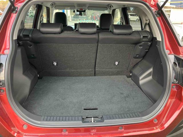 ロッキープレミアムＧ　ＨＥＶ走行距離無制限１２ヶ月保証付き　レーダクルーズ　Ｂｌｕｅｔｏｏｔｈ対応　セキュリティアラーム　ＵＳＢ接続　ＬＥＤヘッドランプ　禁煙　キーフリーシステム　オートハイビーム　アルミホイール　ＬＫＡ　記録簿（大分県）の中古車