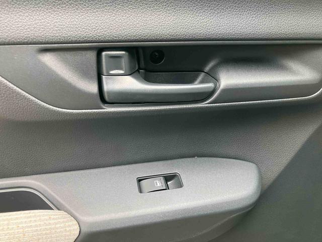 ムーヴＸ　ワンオーナー走行距離無制限１２ヶ月保証付き　ブルートゥース　ブレーキサポート　レーンアシスト　ＬＥＤヘッドランプ　スマートキー　オートライト　アイドリングストップ（大分県）の中古車