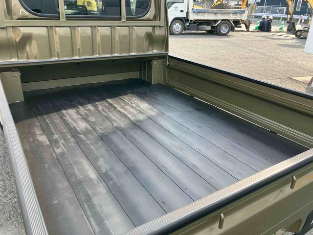 ハイゼットトラックジャンボエクストラ　ワンオーナー走行距離無制限１２ヶ月保証付き　イモビライザー　スマ−トキー　助手席エアバック　リモコンキー　記録簿付き　オートマチックハイビーム　スーパーデフロック　横滑り防止機能　パートタイム４ＷＤ　禁煙車（大分県）の中古車