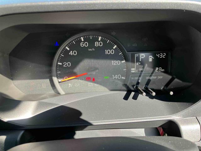 ハイゼットトラックジャンボエクストラ ワンオーナー走行距離無制限12ヶ月保証付き エコアイドル キーレスキー 盗難防止 オートLED スマートキープッシュスタート センターデフロック 運転席エアバッグ 横滑り防止システム 切替式4WD Wエアバック(大分県)の中古車