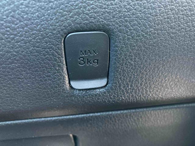 ハイゼットトラックジャンボエクストラ ワンオーナー走行距離無制限12ヶ月保証付き エコアイドル キーレスキー 盗難防止 オートLED スマートキープッシュスタート センターデフロック 運転席エアバッグ 横滑り防止システム 切替式4WD Wエアバック(大分県)の中古車