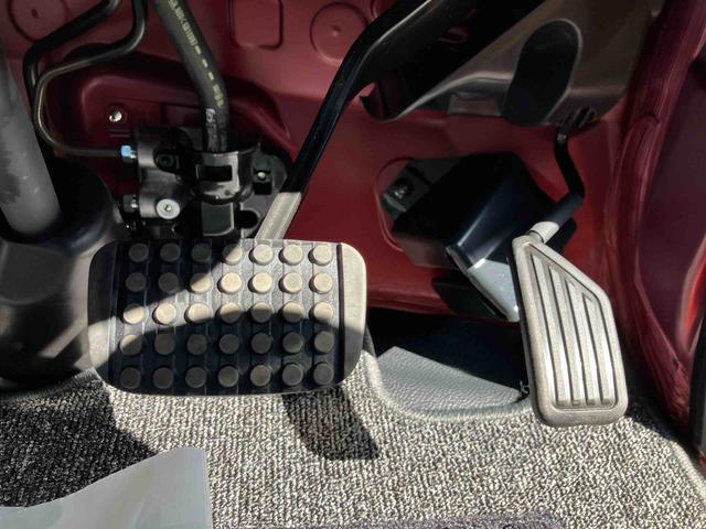 ハイゼットトラックジャンボエクストラ ワンオーナー走行距離無制限12ヶ月保証付き エコアイドル キーレスキー 盗難防止 オートLED スマートキープッシュスタート センターデフロック 運転席エアバッグ 横滑り防止システム 切替式4WD Wエアバック(大分県)の中古車