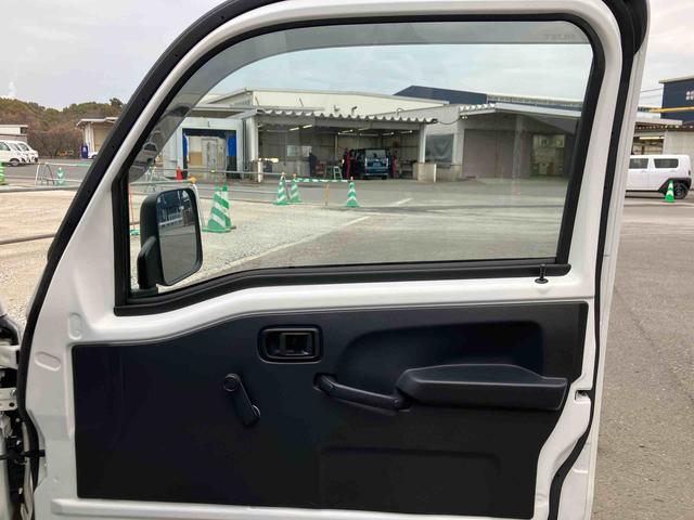 ハイゼットトラックスタンダード走行距離無制限12ヶ月保証付き エアコン付き メンテナンスノート 誤発進抑制機能 エコアイドル 車線逸脱警報 切替式4WD 助手席エアバッグ パワステ 運転席エアバッグ オートライト 禁煙車 ABS(大分県)の中古車