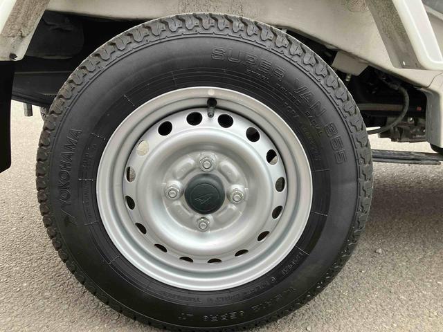 ハイゼットトラックスタンダード走行距離無制限12ヶ月保証付き エアコン付き メンテナンスノート 誤発進抑制機能 エコアイドル 車線逸脱警報 切替式4WD 助手席エアバッグ パワステ 運転席エアバッグ オートライト 禁煙車 ABS(大分県)の中古車