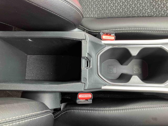 ロッキープレミアムG走行距離無制限12ヶ月保証付き エコアイドル 誤発進抑制機能 ブルートゥース Rカメラ USBポート 禁煙 キーレスエントリー オートマチックハイビーム スマートキー&プッシュスタート レーンアシスト(大分県)の中古車