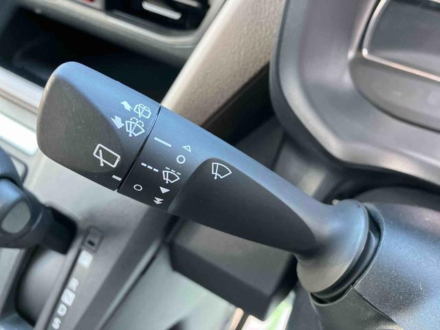 ムーヴX ワンオーナー走行距離無制限12ヶ月保証付き 盗難防止装置 キーレスエントリー スマートキー アイドリングストップ オートライト オートマチックハイビーム レーンキープアシスト 誤発進抑制装置 LEDランプ(大分県)の中古車