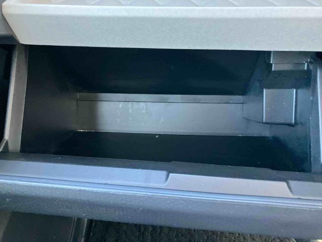 タントＸ走行距離無制限１２ヶ月保証付き　キーレスエントリーシステム　盗難防止アラーム　衝突軽減ブレーキサポート　ＡＵＸ端子　ｉ−ｓｔｏｐ　ｂｌｕｅｔｏｏｔｈ　禁煙　ナビ　シートヒター　ＤＶＤ再生機能　ＬＤＷ（大分県）の中古車