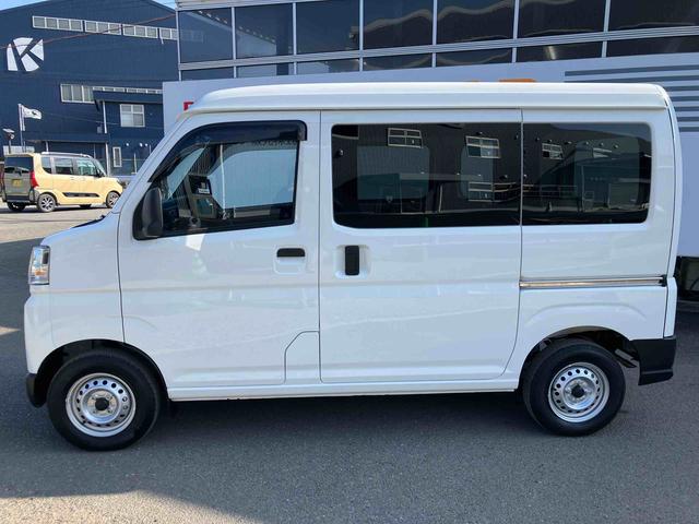 ハイゼットカーゴDX走行距離無制限12ヶ月保証付き アイドリングストップ機能 運転席助手席エアバック セキュリティアラーム 禁煙 オートLED 1オーナー車 両側スライドドア 横滑り防止装置 オートライト 車線逸脱(大分県)の中古車