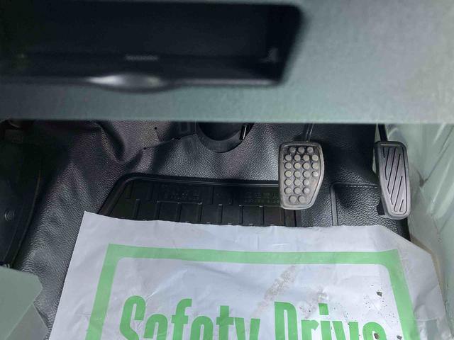 ハイゼットカーゴDX走行距離無制限12ヶ月保証付き アイドリングストップ機能 運転席助手席エアバック セキュリティアラーム 禁煙 オートLED 1オーナー車 両側スライドドア 横滑り防止装置 オートライト 車線逸脱(大分県)の中古車