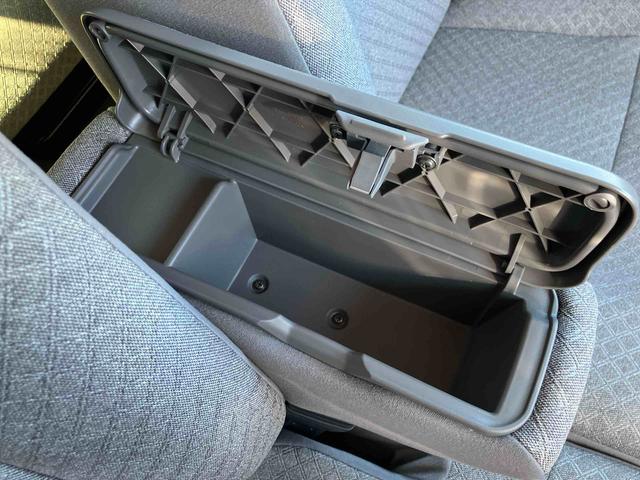 タントＸ　ワンオーナー走行距離無制限１２ヶ月保証付き　キーレスエントリーシステム　盗難防止アラーム　衝突軽減ブレーキサポート　ｉ−ｓｔｏｐ　禁煙　シートヒター　ＬＤＷ　ＬＥＤランプ　スマキー　１オーナー　ＡＴハイビーム（大分県）の中古車