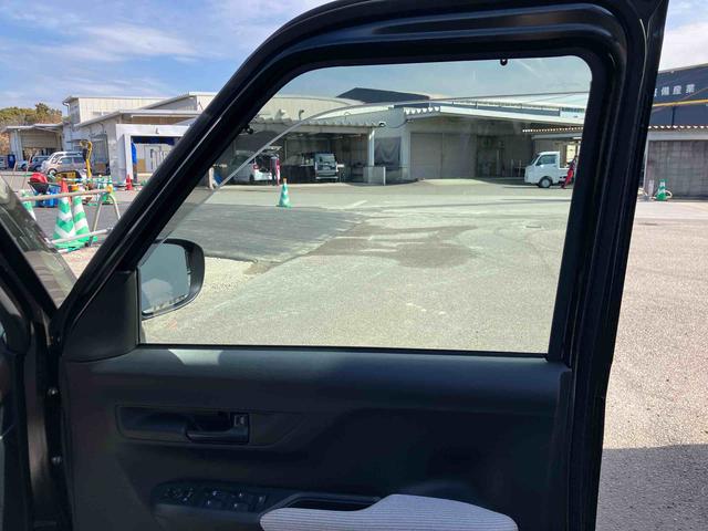 ムーヴＸ　ワンオーナー走行距離無制限１２ヶ月保証付き　盗難防止装置　キーレスエントリー　スマートキー　アイドリングストップ　オートライト　オートマチックハイビーム　レーンキープアシスト　誤発進抑制装置　ＬＥＤランプ（大分県）の中古車