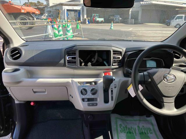 ミライースＸ　ＳＡIII　ワンオーナー走行距離無制限１２ヶ月保証付き　イモビライザー　キーレスエントリーシステム　車線逸脱警報装置　ｉ−ｓｔｏｐ　ＬＥＤヘットランプ　衝突安全ボディ　ワンオーナー車　オートＬＥＤ　運転席エアバッグ　Ｂカメラ（大分県）の中古車