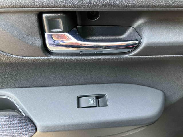 ムーヴG ワンオーナー走行距離無制限12ヶ月保証付き 両側スライド左側パワースライドドア オートマチックハイビーム LEDヘッド スマートキープッシュスタート バックカメラ アルミホイール エコアイドル オートライト(大分県)の中古車