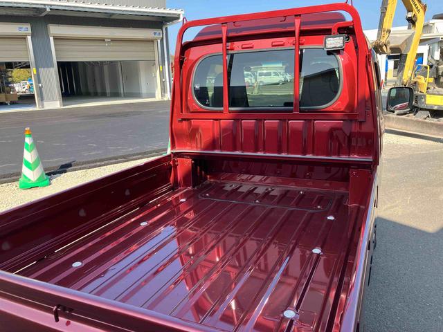 ハイゼットトラックジャンボエクストラ走行距離無制限１２ヶ月保証付き　エコアイドル　キーレスキー　盗難防止　オートＬＥＤ　スマートキープッシュスタート　センターデフロック　運転席エアバッグ　横滑り防止システム　切替式４ＷＤ　Ｗエアバック（大分県）の中古車