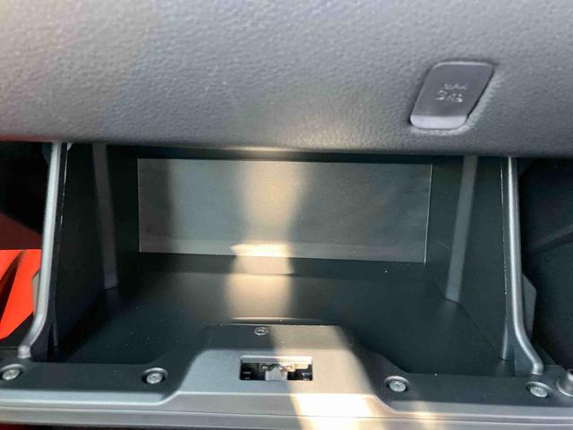 ハイゼットトラックジャンボエクストラ走行距離無制限１２ヶ月保証付き　エコアイドル　キーレスキー　盗難防止　オートＬＥＤ　スマートキープッシュスタート　センターデフロック　運転席エアバッグ　横滑り防止システム　切替式４ＷＤ　Ｗエアバック（大分県）の中古車