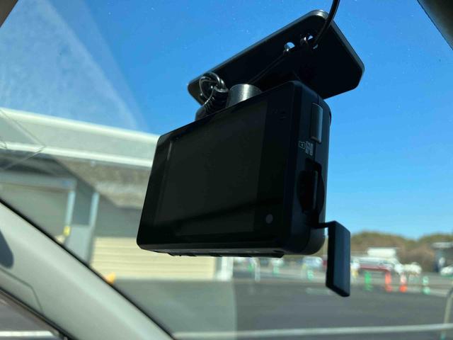 パッソＸ　ＬパッケージＳ走行距離無制限１２ヶ月保証付き　ＵＳＢ接続　スマートキ　助手席エアバック　禁煙車両　ＢＴ　カーナビ　定期点検記録簿　Ｂカメラ　横滑り防止　ｉ−ｓｔｏｐ　ドライブレコーダー　盗難防止システム　ＡＵＸ（大分県）の中古車