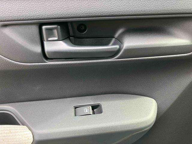 ムーヴＸ　ワンオーナー走行距離無制限１２ヶ月保証付き　盗難防止装置　キーレスエントリー　スマートキー　アイドリングストップ　オートライト　オートマチックハイビーム　レーンキープアシスト　誤発進抑制装置　ＬＥＤランプ（大分県）の中古車