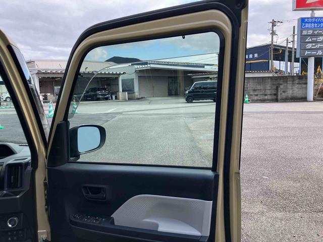 タントＸ　ワンオーナー走行距離無制限１２ヶ月保証付き　キーレスエントリーシステム　盗難防止アラーム　衝突軽減ブレーキサポート　ｉ−ｓｔｏｐ　禁煙　シートヒター　ＬＤＷ　ＬＥＤランプ　スマキー　１オーナー　ＡＴハイビーム（大分県）の中古車