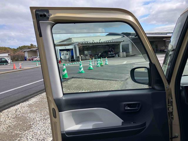 タントＸ　ワンオーナー走行距離無制限１２ヶ月保証付き　キーレスエントリーシステム　盗難防止アラーム　衝突軽減ブレーキサポート　ｉ−ｓｔｏｐ　禁煙　シートヒター　ＬＤＷ　ＬＥＤランプ　スマキー　１オーナー　ＡＴハイビーム（大分県）の中古車