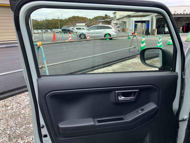 タフトＧ　ワンオーナー走行距離無制限１２ヶ月保証付き　セキュリティーアラーム　ＬＥＤへッドライト　シートヒータ　ＵＳＢ接続　Ｂカメラ　ムーンルーフ　車線逸脱防止　禁煙　キーフリー　１オーナー　スマートキー＆プッシュスタート（大分県）の中古車