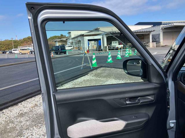 ムーヴＸ　ワンオーナー走行距離無制限１２ヶ月保証付き　盗難防止装置　キーレスエントリー　スマートキー　アイドリングストップ　オートライト　オートマチックハイビーム　レーンキープアシスト　誤発進抑制装置　ＬＥＤランプ（大分県）の中古車