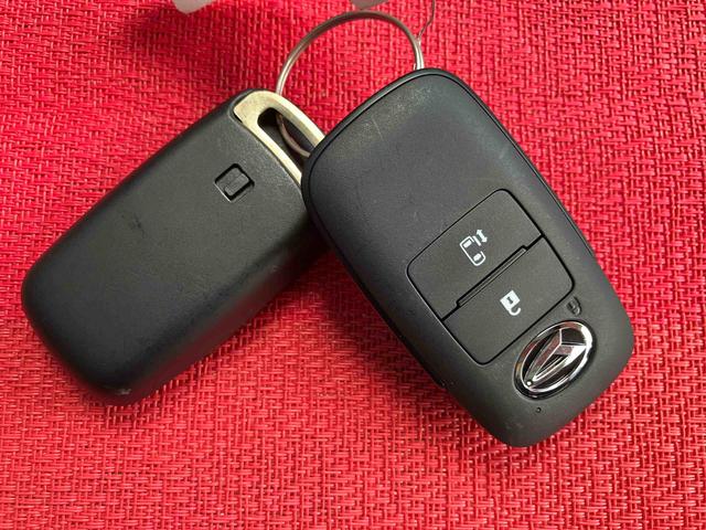 タントＸ　ワンオーナー走行距離無制限１２ヶ月保証付き　キーレスエントリーシステム　盗難防止アラーム　衝突軽減ブレーキサポート　ｉ−ｓｔｏｐ　禁煙　シートヒター　ＬＤＷ　ＬＥＤランプ　スマキー　１オーナー　ＡＴハイビーム（大分県）の中古車