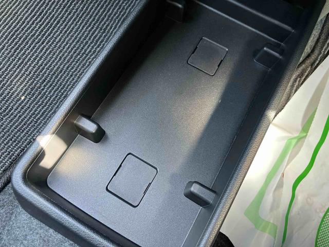 ミライースX SAIII ワンオーナー走行距離無制限12ヶ月保証付き イモビライザー キーレスエントリーシステム 車線逸脱警報装置 i−stop LEDヘットランプ ワンオーナー車 オートLED 運転席エアバッグ Bカメラ 横滑り防止機能(大分県)の中古車