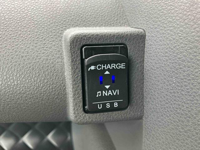 タントカスタムＲＳ走行距離無制限１２ヶ月保証付き　レーダーブレーキ　ｉ−ｓｔｏｐ　両ＰＳＤ　ＵＳＢ入力　Ｂｌｕｅｔｏｏｔｈ対応　ＡＵＸ　車線逸脱防止　禁煙　Ｄレコ　シートヒータ　Ｒカメラ　ＥＴＣ車載器　ナビ付き（大分県）の中古車