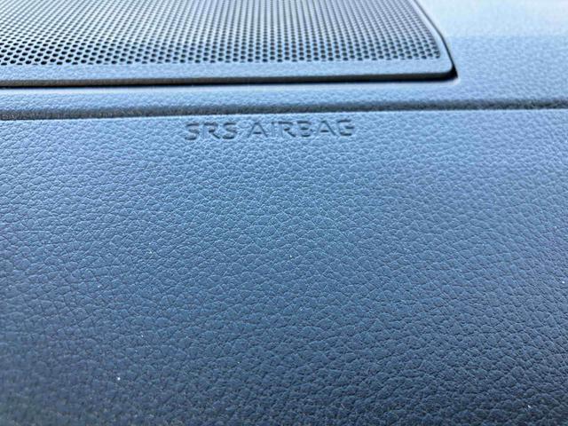 ハイゼットトラックジャンボエクストラ ワンオーナー走行距離無制限12ヶ月保証付き エコアイドル キーレスキー 盗難防止 オートLED スマートキープッシュスタート センターデフロック 運転席エアバッグ 横滑り防止システム 切替式4WD Wエアバック(大分県)の中古車