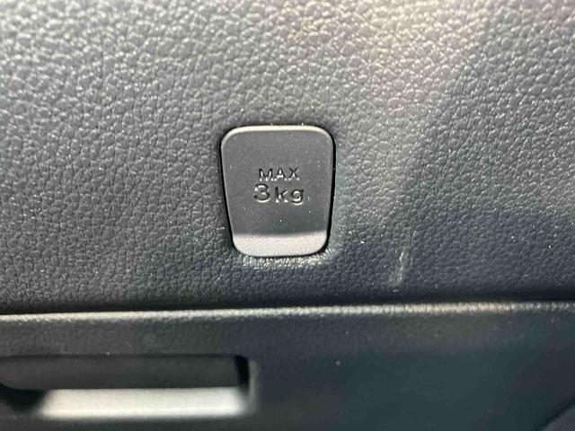 ハイゼットトラックジャンボエクストラ ワンオーナー走行距離無制限12ヶ月保証付き エコアイドル キーレスキー 盗難防止 オートLED スマートキープッシュスタート センターデフロック 運転席エアバッグ 横滑り防止システム 切替式4WD Wエアバック(大分県)の中古車