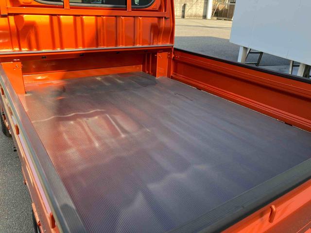 ハイゼットトラックジャンボエクストラ ワンオーナー走行距離無制限12ヶ月保証付き エコアイドル キーレスキー 盗難防止 オートLED スマートキープッシュスタート センターデフロック 運転席エアバッグ 横滑り防止システム 切替式4WD Wエアバック(大分県)の中古車