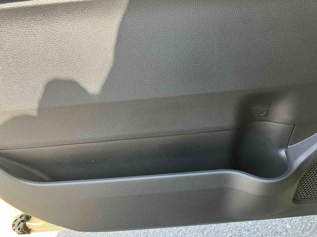 ムーヴＸ　ワンオーナー走行距離無制限１２ヶ月保証付き　盗難防止装置　キーレスエントリー　スマートキー　アイドリングストップ　バックカメラ　オートライト　オートマチックハイビーム　レーンキープアシスト　誤発進抑制装置（大分県）の中古車