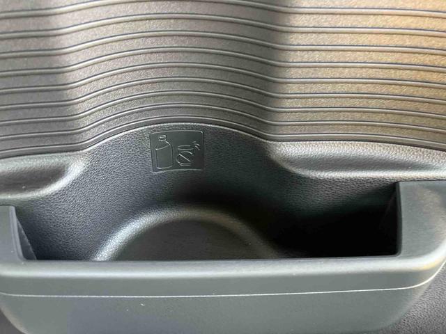 ムーヴＸ　ワンオーナー走行距離無制限１２ヶ月保証付き　盗難防止装置　キーレスエントリー　スマートキー　アイドリングストップ　バックカメラ　オートライト　オートマチックハイビーム　レーンキープアシスト　誤発進抑制装置（大分県）の中古車