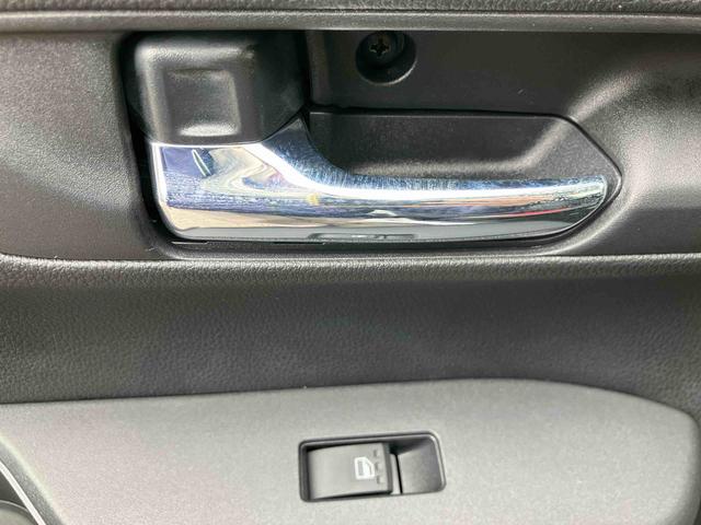 ムーヴＧ　ワンオーナー走行距離無制限１２ヶ月保証付き　両側スライド左側パワースライドドア　オートマチックハイビーム　ＬＥＤヘッド　禁煙車　スマートキープッシュスタート　アルミホイール　エコアイドル　Ｂｌｕｅｔｏｏｔｈ接続（大分県）の中古車