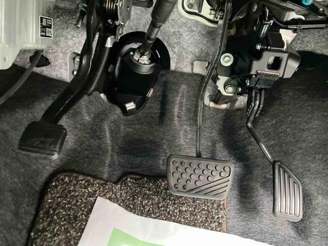 ミラトコットＧ　リミテッド　ＳＡIII走行距離無制限１２ヶ月保証付き　ＢＬＵＥＴＯＯＴＨ　衝突低減ブレーキ　ＤＶＤ再生可　横滑り防止機能　シ−トヒ−タ−　サイドカメラ　禁煙　ｉ−ｓｔｏｐ　ＬＥＤランプ　オートマチックハイビーム　キーレス（大分県）の中古車