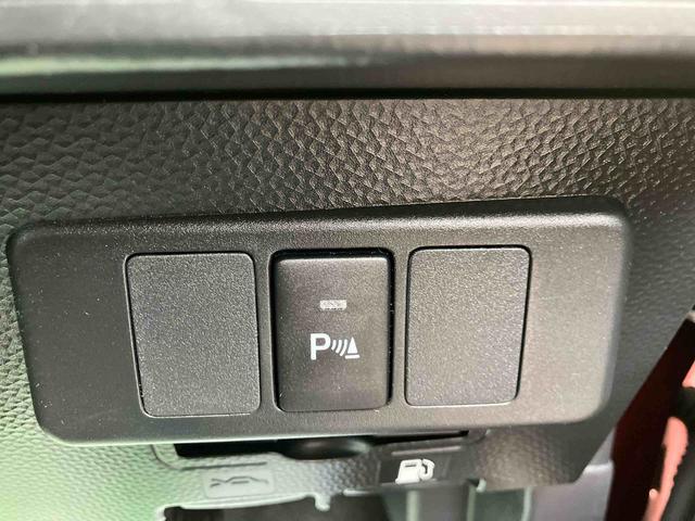 トールカスタムＧ走行距離無制限１２ヶ月保証付き　点検記録簿　左右パワースライドドア　被害軽減ブレーキ　フリーキー　アイドリングＳ　ＵＳＢ接続　ＬＥＤヘッド　オートハイビーム　ナビ　ＥＴＣ　オートライト　ＤＶＤ再生（大分県）の中古車