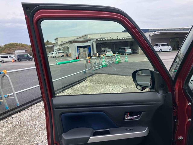 トールカスタムＧ走行距離無制限１２ヶ月保証付き　点検記録簿　左右パワースライドドア　被害軽減ブレーキ　フリーキー　アイドリングＳ　ＵＳＢ接続　ＬＥＤヘッド　オートハイビーム　ナビ　ＥＴＣ　オートライト　ＤＶＤ再生（大分県）の中古車